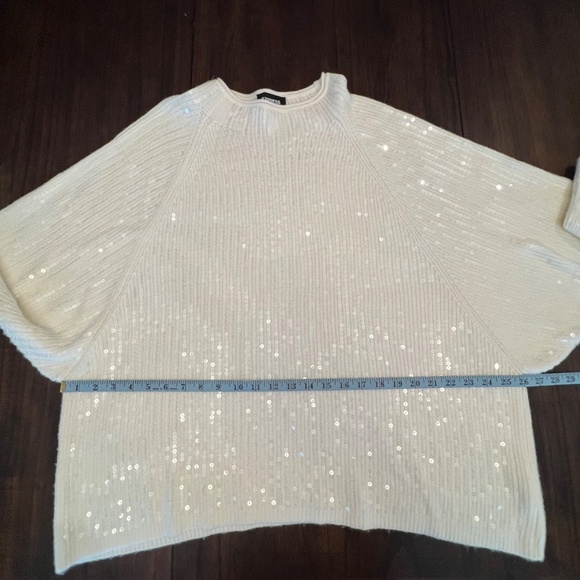 Express Women's Ivory Cream Sequined Batwing Sweater, Size XL - Picture 10 of 10